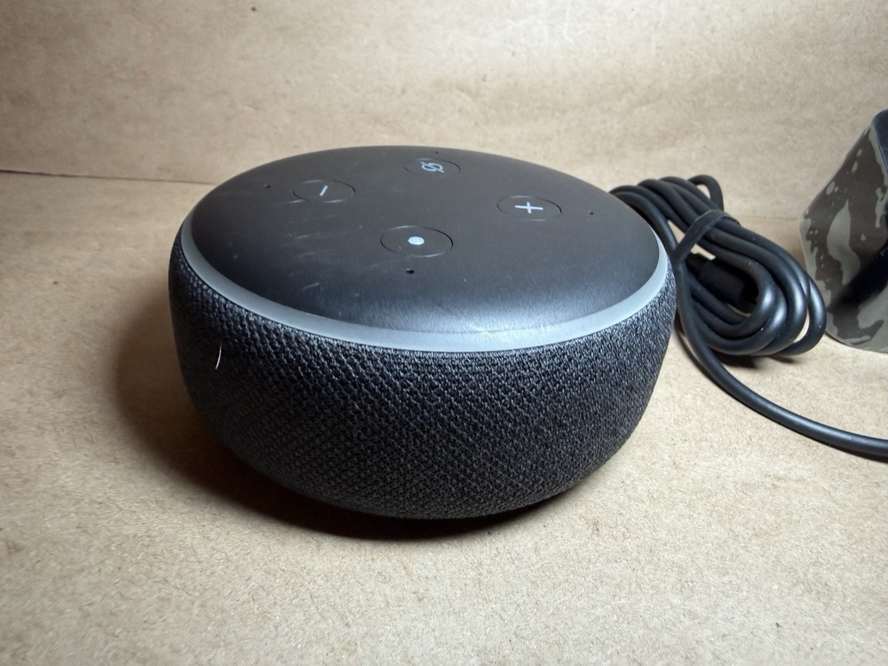 Amazon Echo Dot (3rd Gen) Smart Speaker with Alexa Model D9N29T