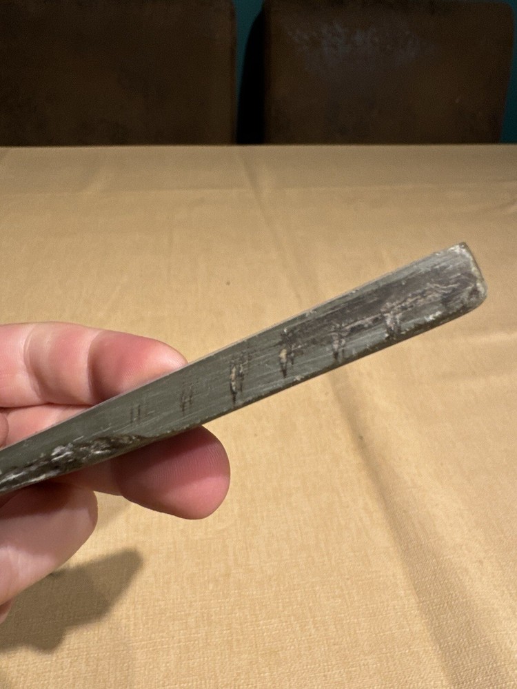 Unknown Green Sharpening Stone / Razor Hone