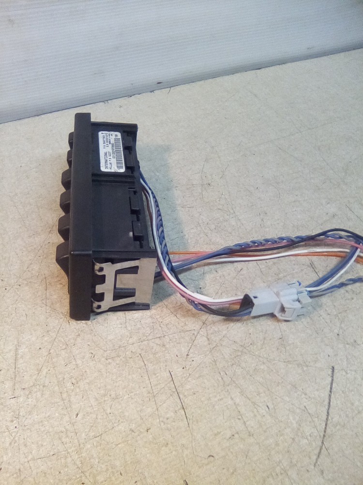 International Prostar 3549776C4 Dash Switch Panel