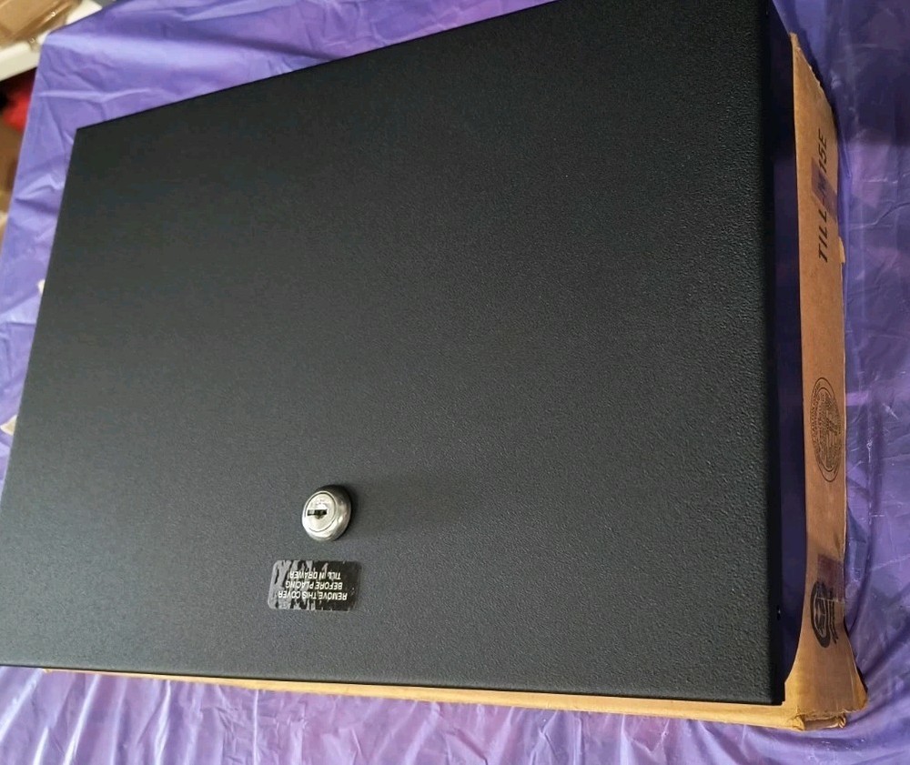 VeriFone Ruby Ruby II Cash Drawer Money Insert Till With Locking Cover & Keys
