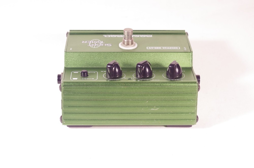 Working Rocktron Short Timer Retro Digital Delay Effects Pedal Good Condition