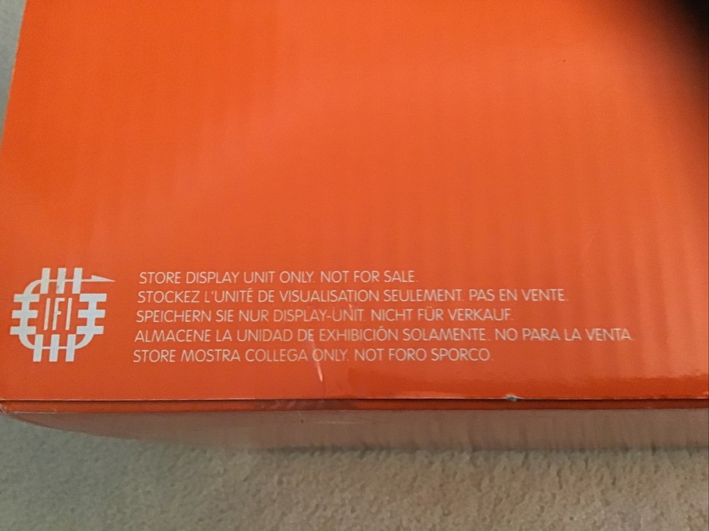 HEXBUG COUNTER STORE DISPLAY Vibration Powered Robotic Nano Space