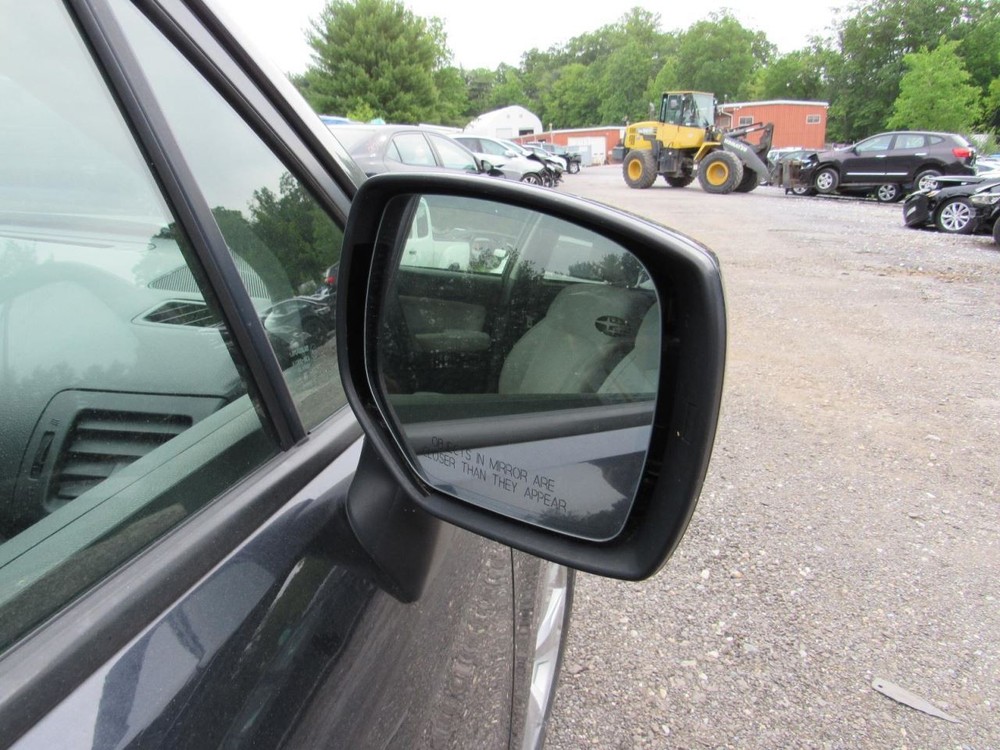 FORESTER 2014 Glove Box 1048275