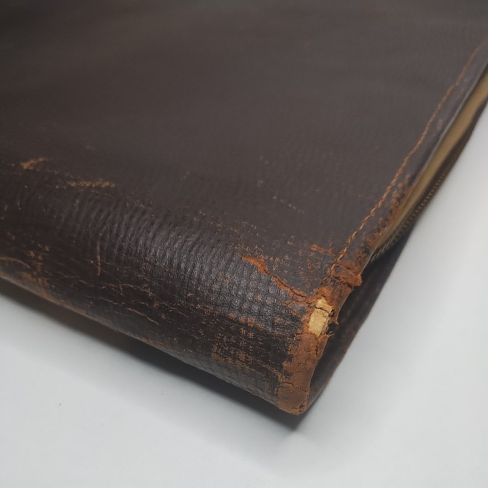 Rare Vtg US Army Air Corps Zippered Pilot Navigation Kit Brown Leather w pockets