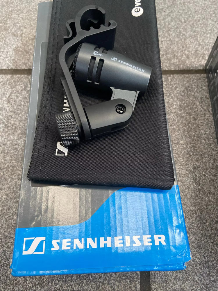 Sennheiser E604 Tom Snare Dynamic Cardioid Instrument Microphone