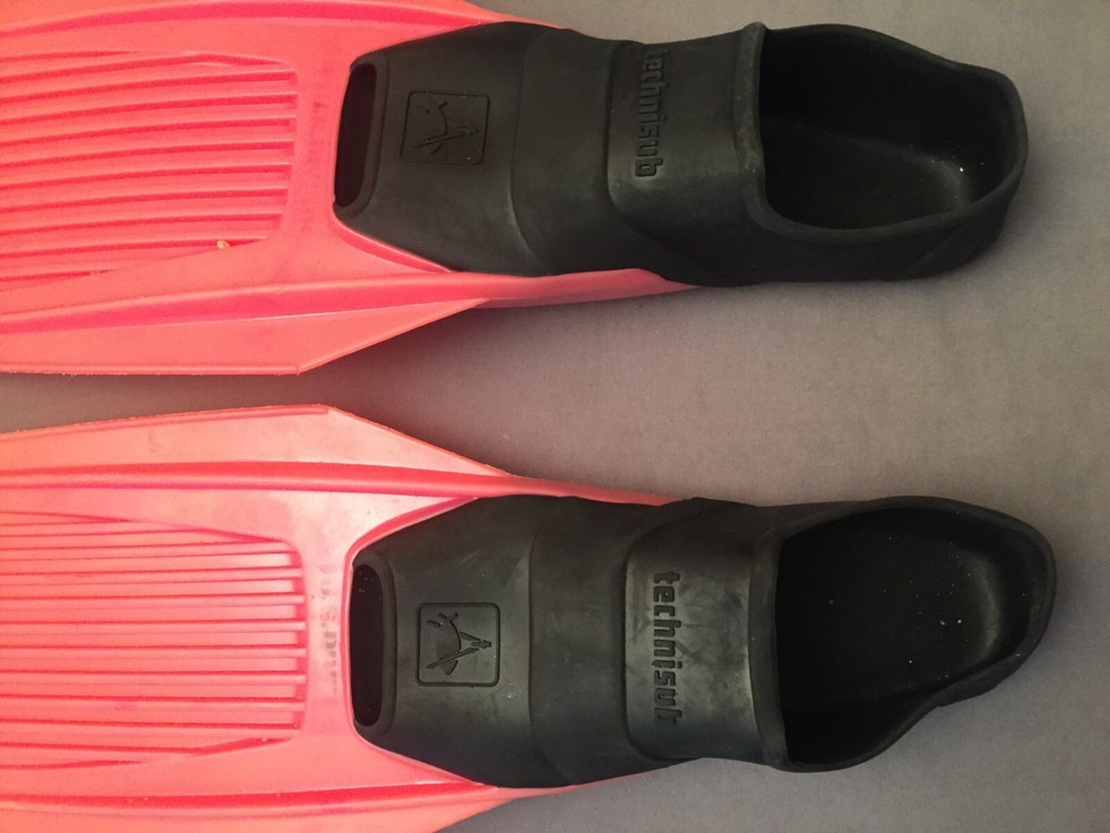 FINS SIZE40-41
