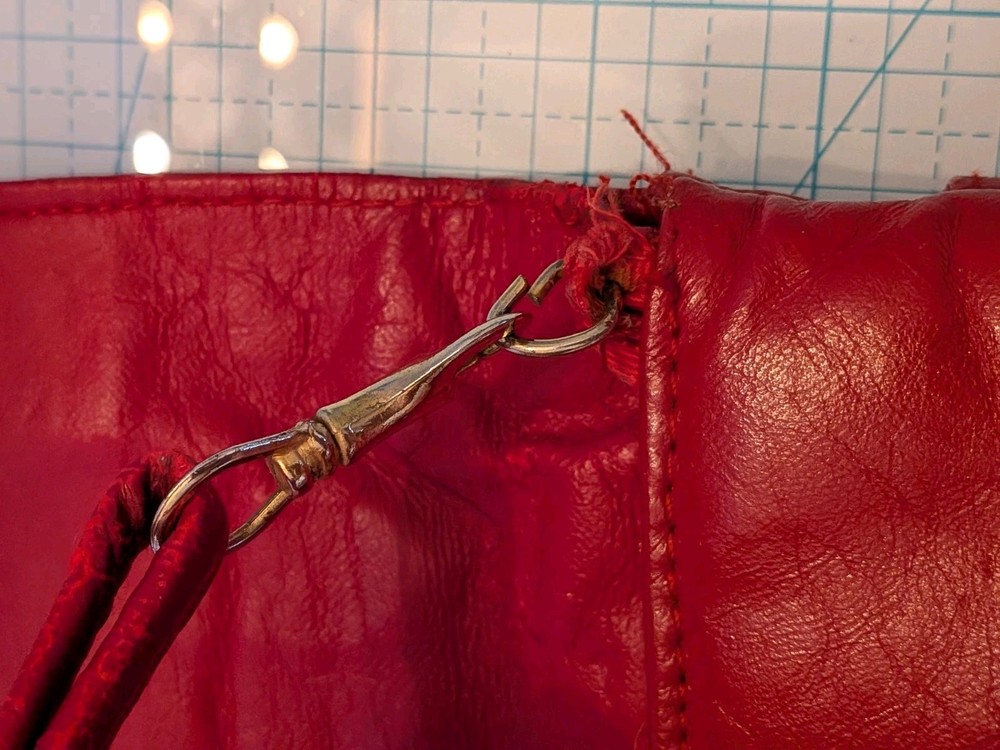 Vintage 80s red leather Purse With Strap medium size