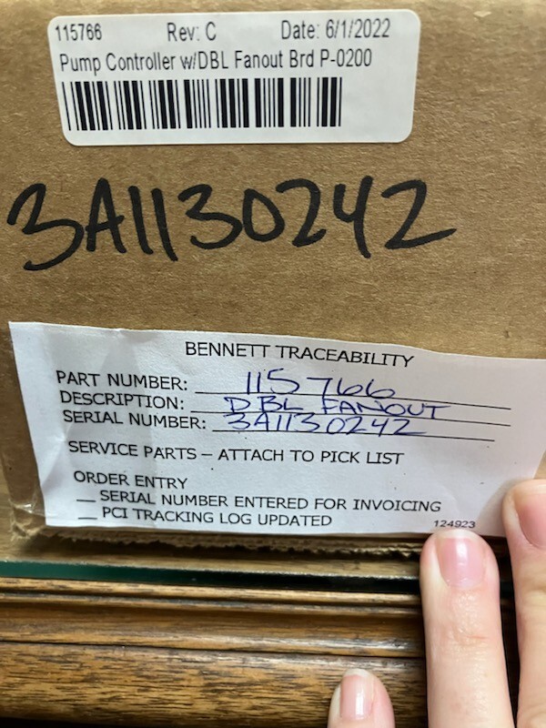 Bennett Part 115766 Pump Controller w/DBL Fanout Brd P 0200