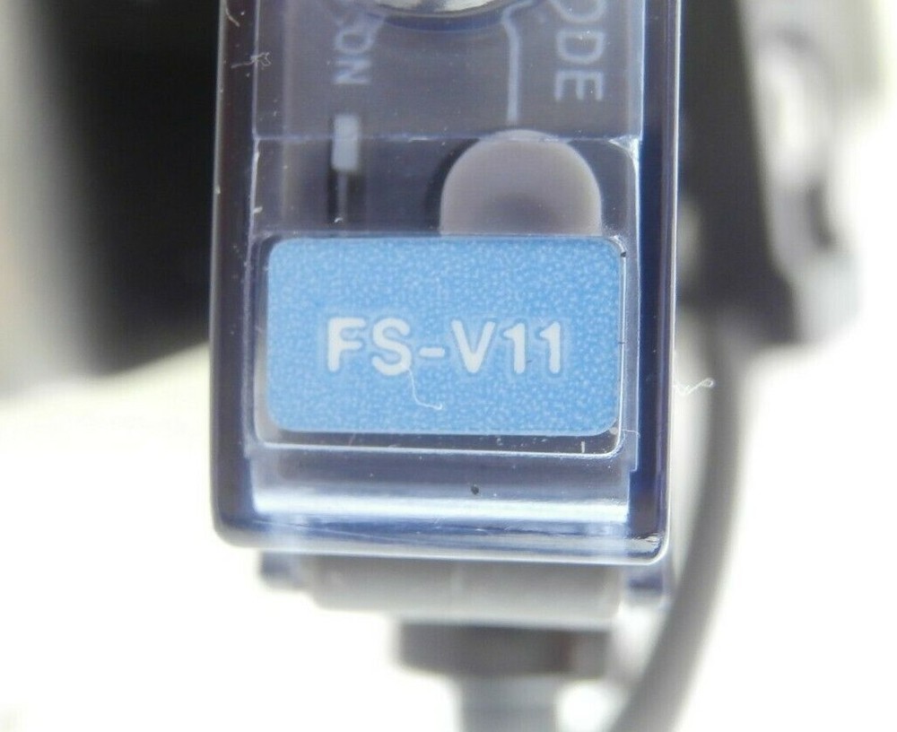 BL Autotec QC-20C-S44 Robot End-Effector Exchange System with Rail Guide Working