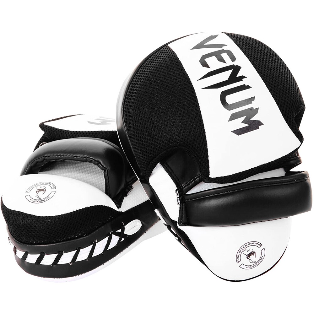 Venum Cellular Tech Focus Mitts