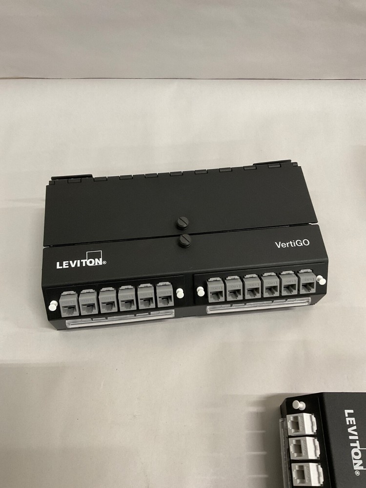 LEVITON Vertigo Opt-X Zero-U Patch Panel w/ 3” Cable Channel Includes Cat6 Jacks