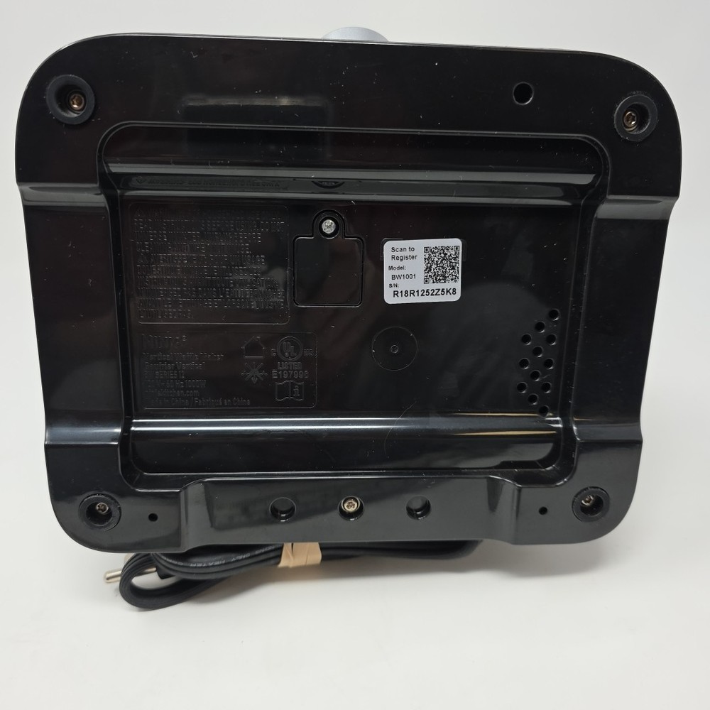 Ninja BW1001 NeverStick PRO Belgian Waffle Maker Vertical