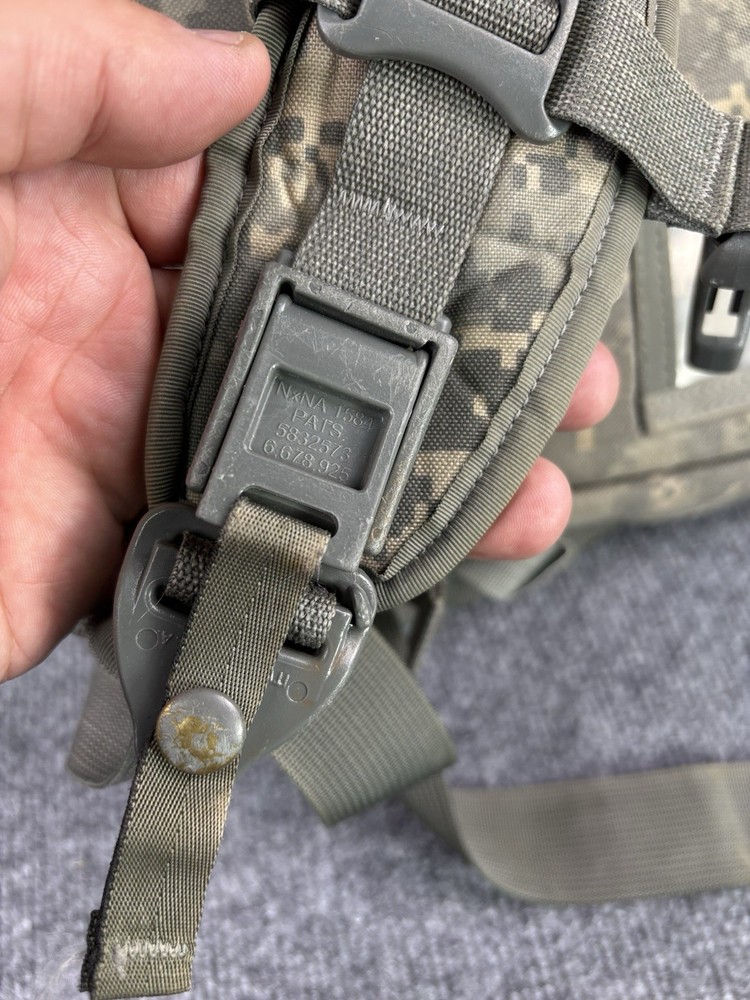 US Military Assault backpack camo field gear pack excellent