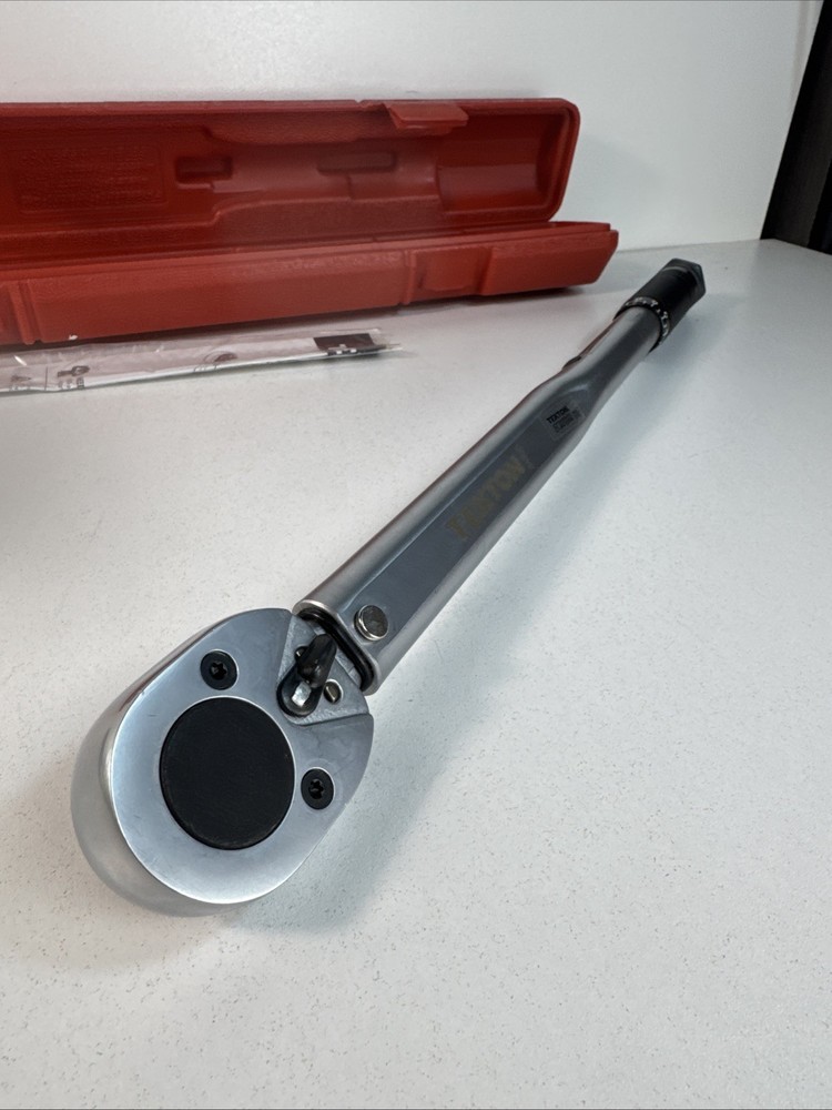 TEKTON 24335 1/2 inch Click Torque Wrench