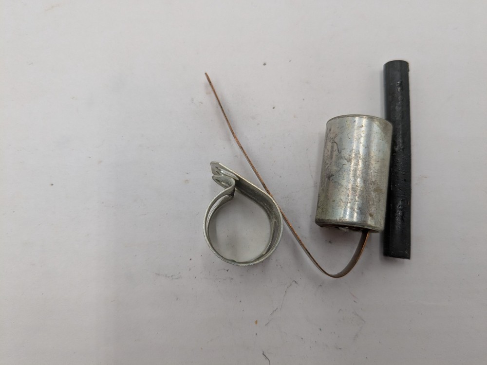 Nos Autolite 2-32 Ignition Condenser