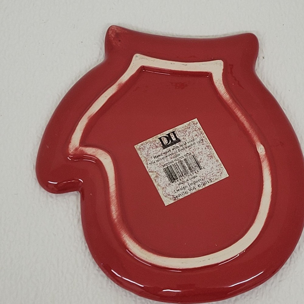 Personalized DII Ceramic Mitten Plate 6 1/2" x 6" - Name Janet