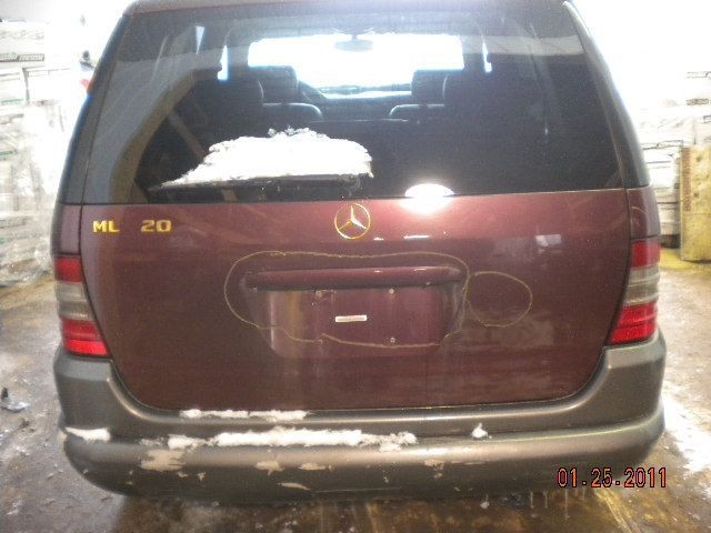 ML320     1999 Rocker Panel Moulding 9862692