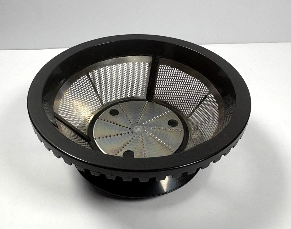 Black & Decker Juice Extractor Replacement Part Cutter/Strainer Model 67150 CJ08