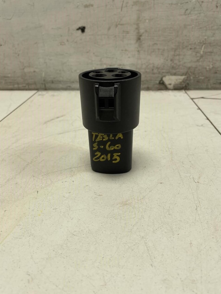 2014 TESLA MODEL S60 CHARGER ADAPTOR OEM+