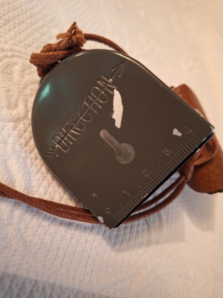 Vintage Original Bezard Kompass Compass with Leather Case