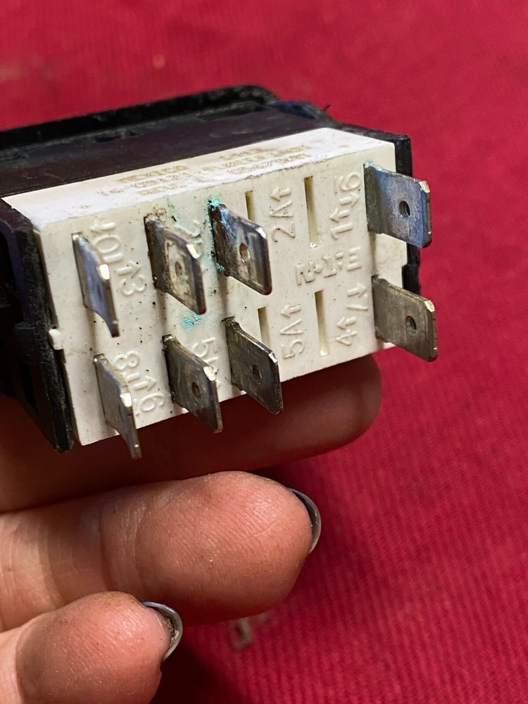 PETERBILT HAZARD SWITCH, DASH, 16-09121