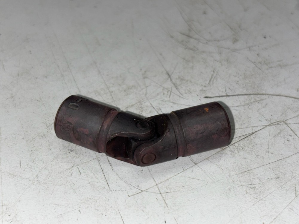 Lovejoy 68514415718 D3 UJNT Solid Pin and Block U-Joint FNFP