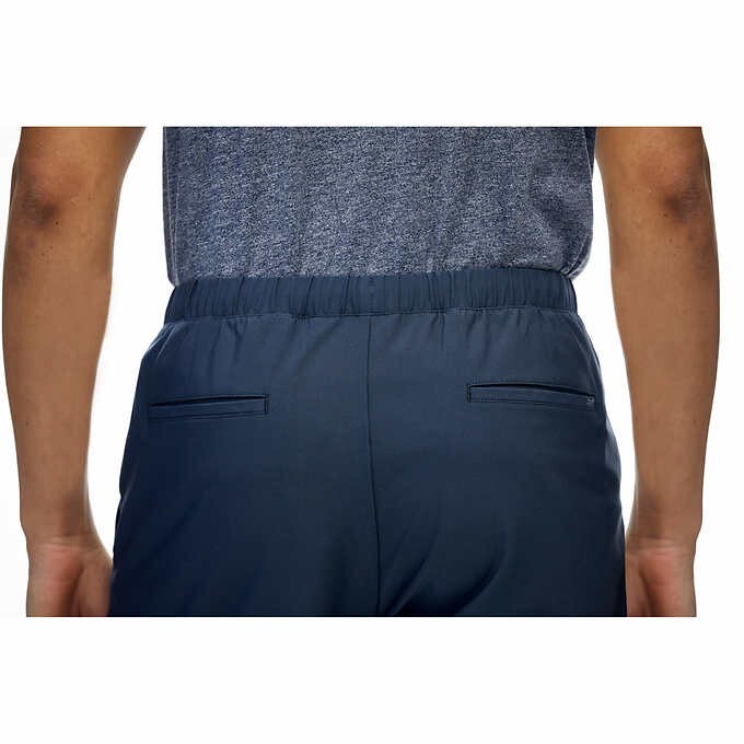 Greg Norman Men’s Pull-On Short Moisture Wicking Two Back Pockets E31