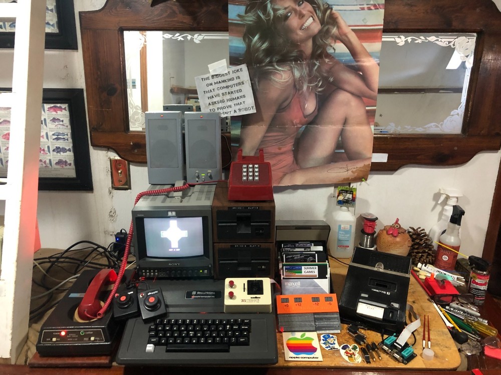 BELL & HOWELL APPLE II PLUS (A2S1) “DARTH VADER” COMPUTER SYSTEM