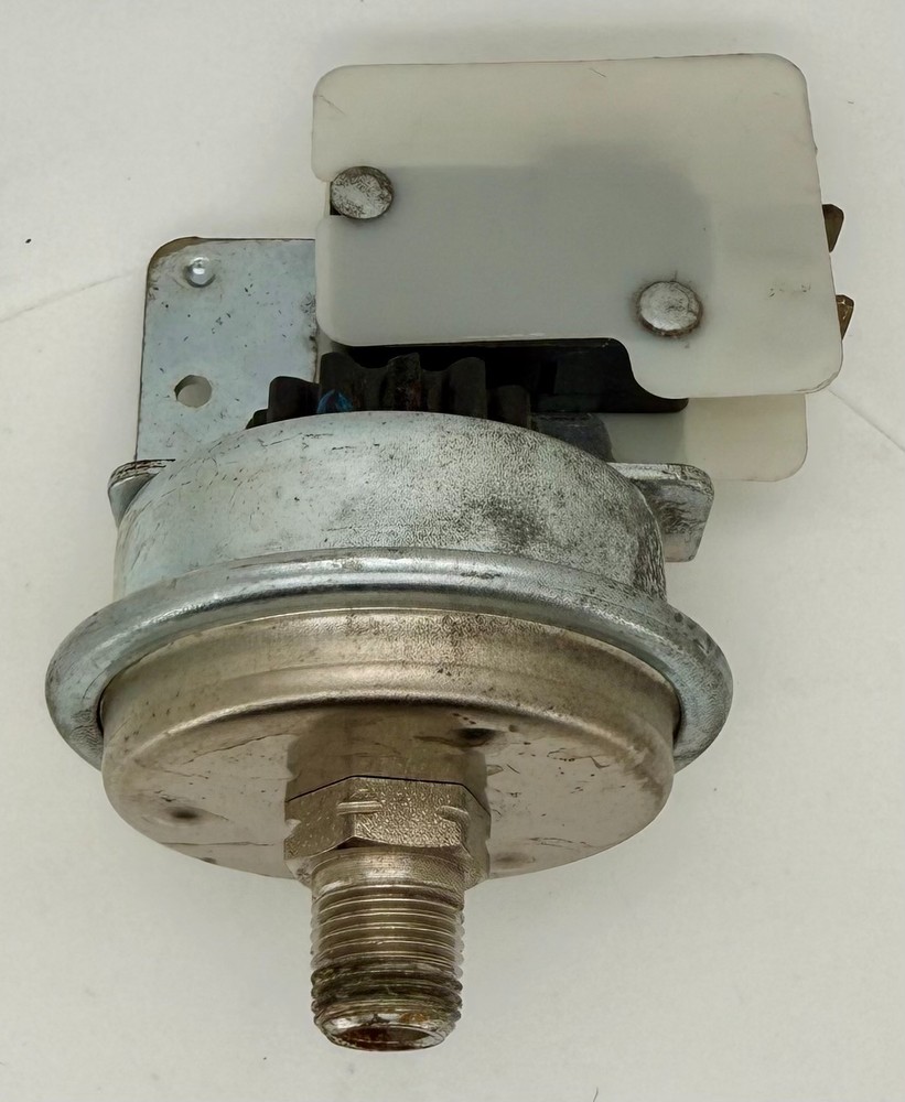 Tecmark 3156-EC Pressure Control Switch Working Used Reimers 04163