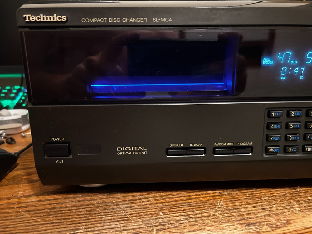 Working Technics SL-MC4 60+1 CD Changer Player MASH DAC