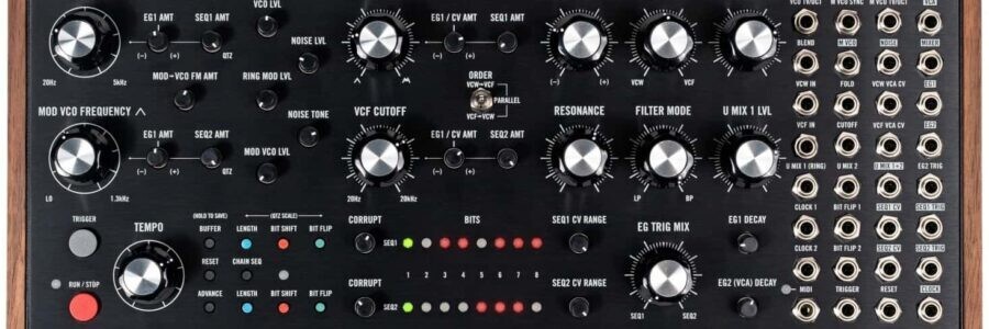 Moog Labyrinth Parallel Generative Synthesizer in box ARMENS