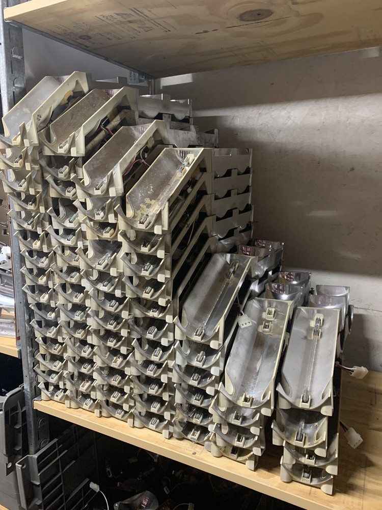 Whelen Edge Combo Corner Strobe With Twist locks