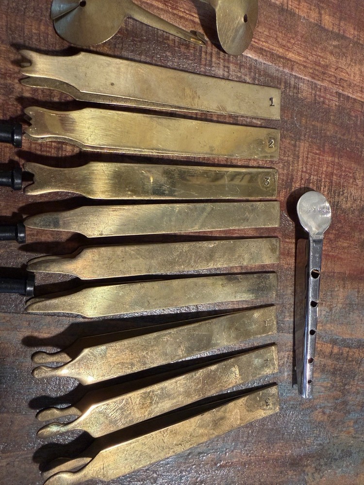 Brass Wing Burner set