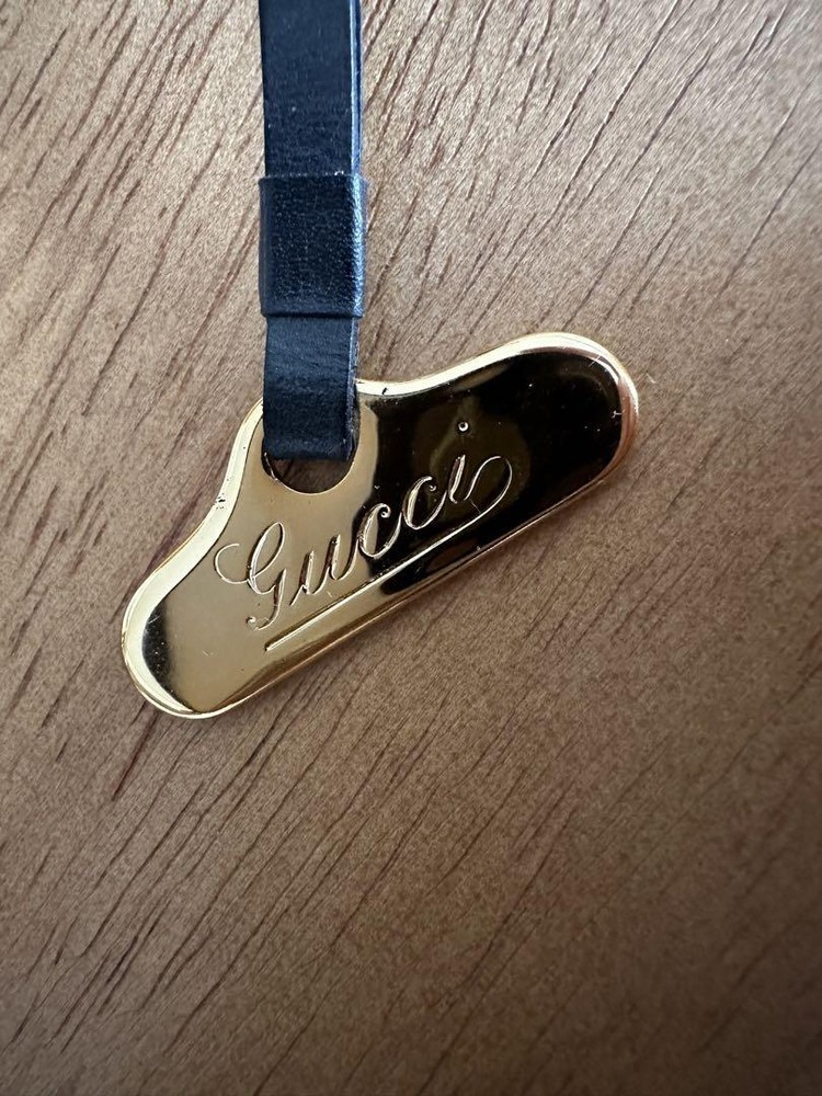 GUCCI key holder gold 21