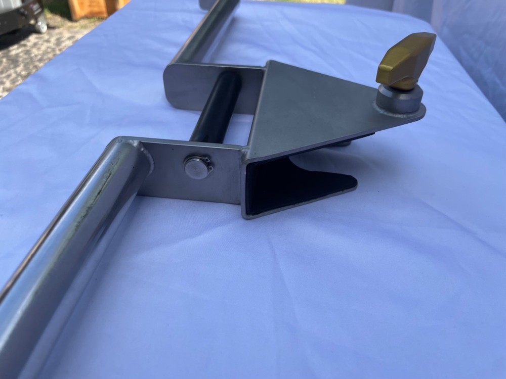 Mizuho OSI Jackson Modular Tabletop Support/Storage Bracket