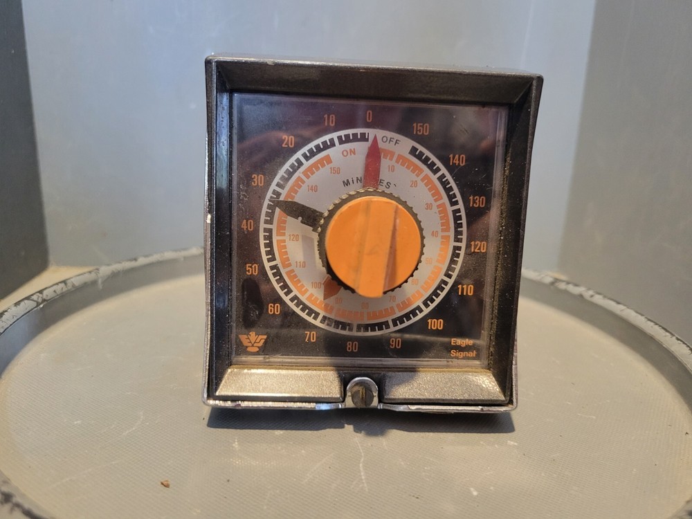 Eagle Signal Flexopulse Repeat Cycle Timer, HG107A6