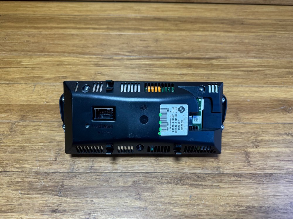 2008 BMW 535xi E61 Central Information Display Navigation Screen 9141807 OEM