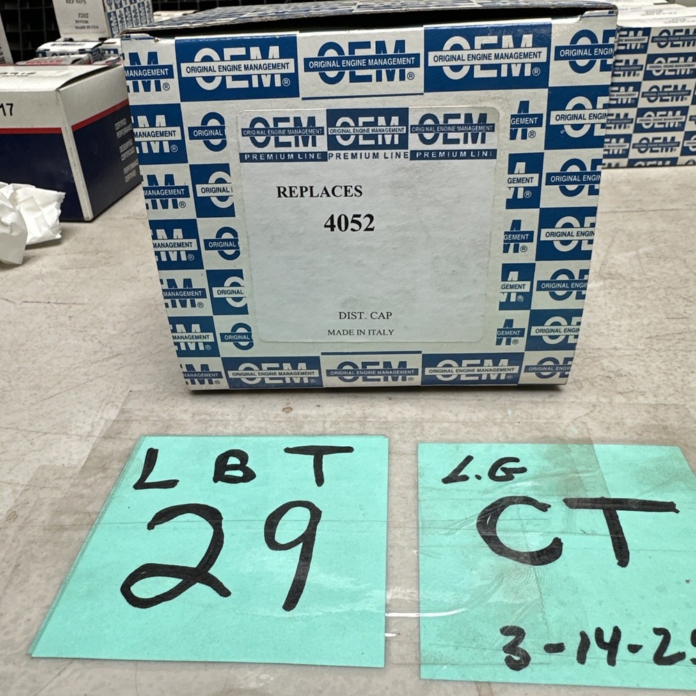 Original Engine Equipment Distributor Cap 4052