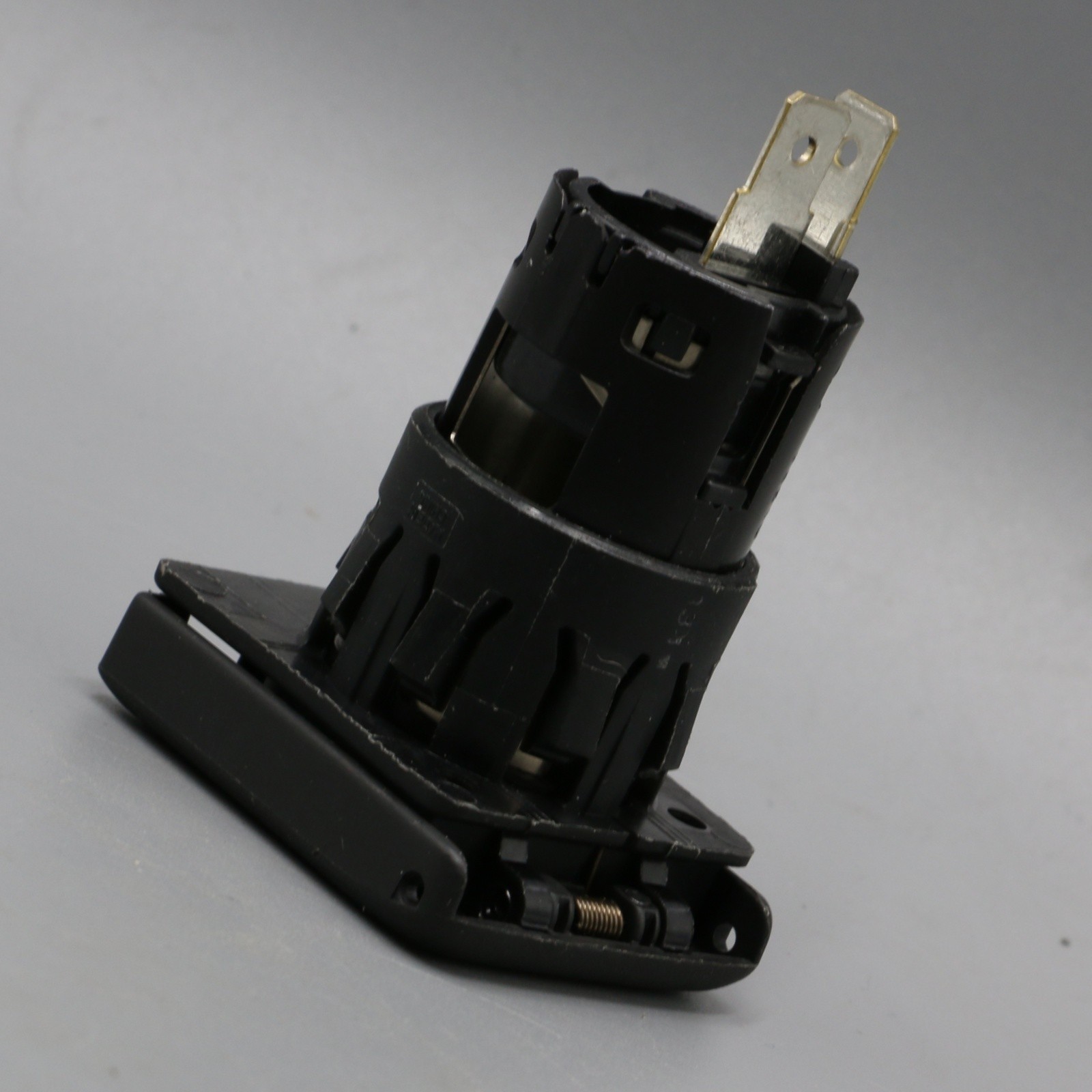 OEM Center Console Power Outlet Socket Assy For 2014-2024 Honda Acura US