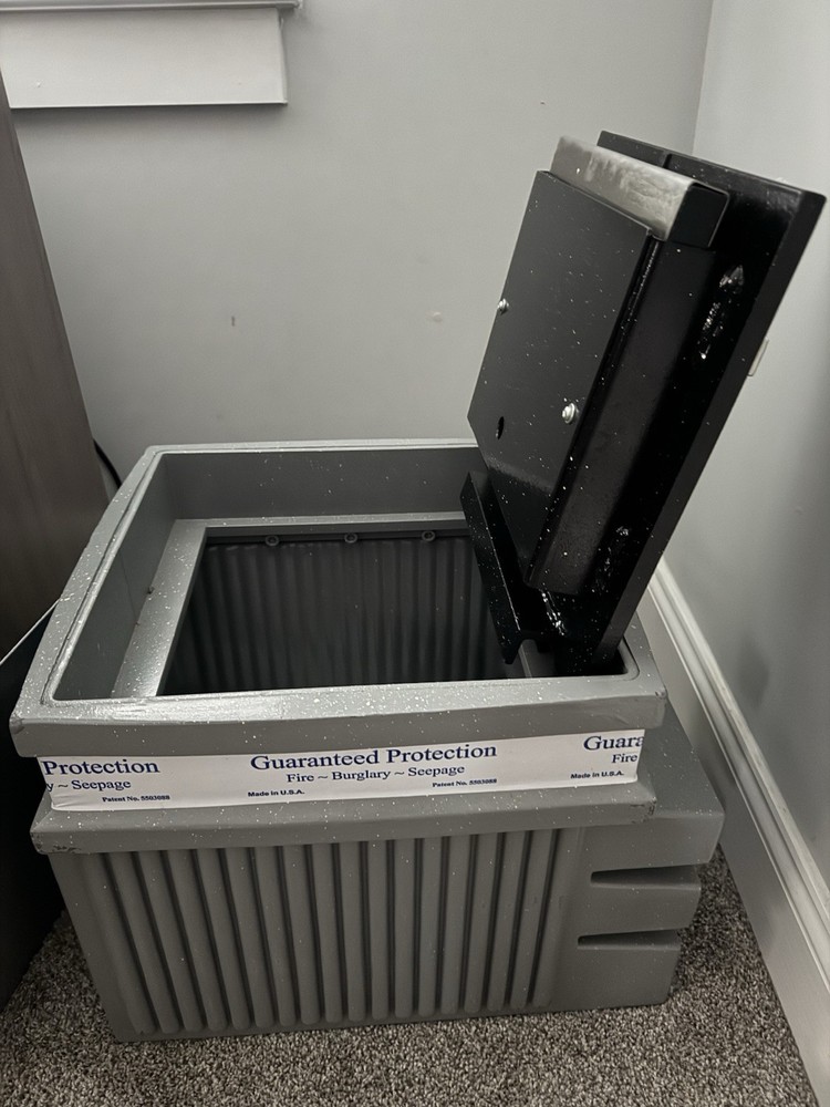 Hayman Polyethylene Floor Safe