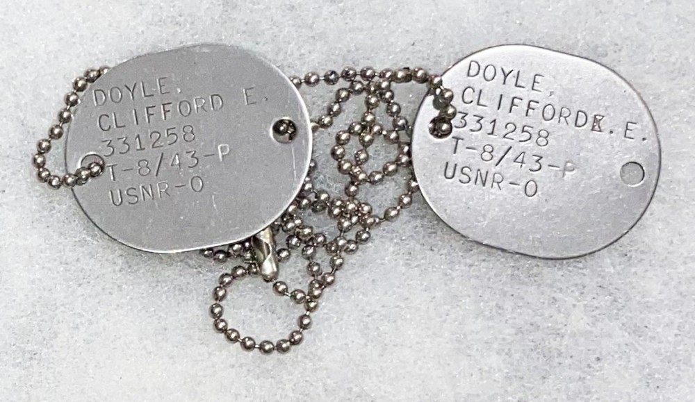WWII USNR Clifford Doyle T-43 Dog Tag Set