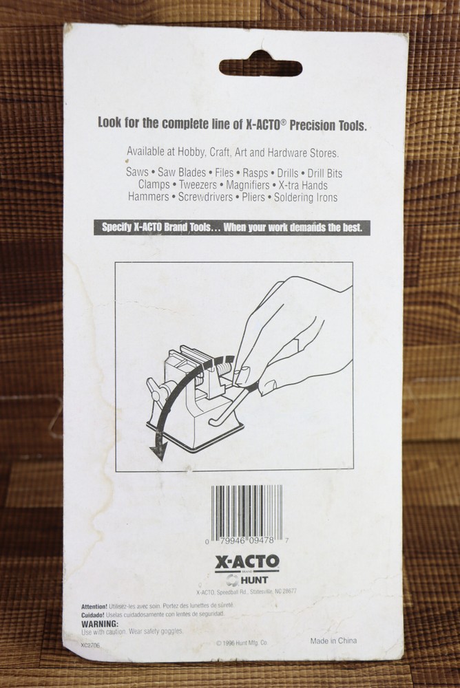 X-ACTO Mini Vacuum Vise X73700