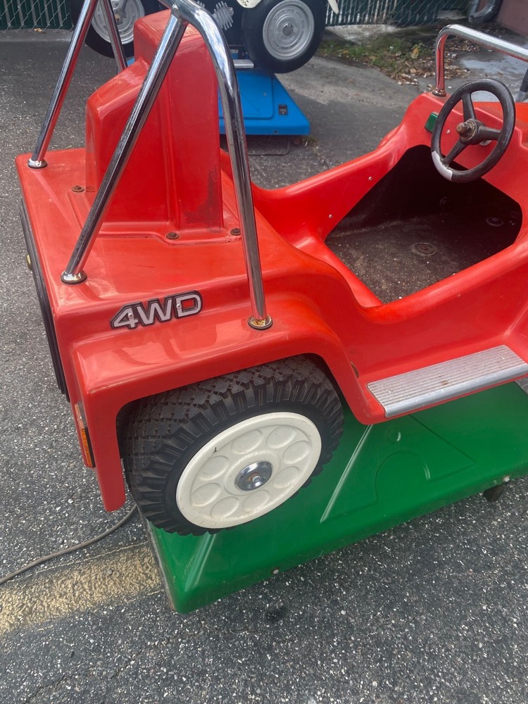 4WD JEEP KIDDIE RIDE