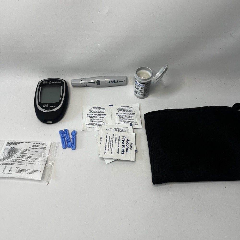 Walgreens True Metrix Glucose Meter Kit w/ Lancing Device & Case