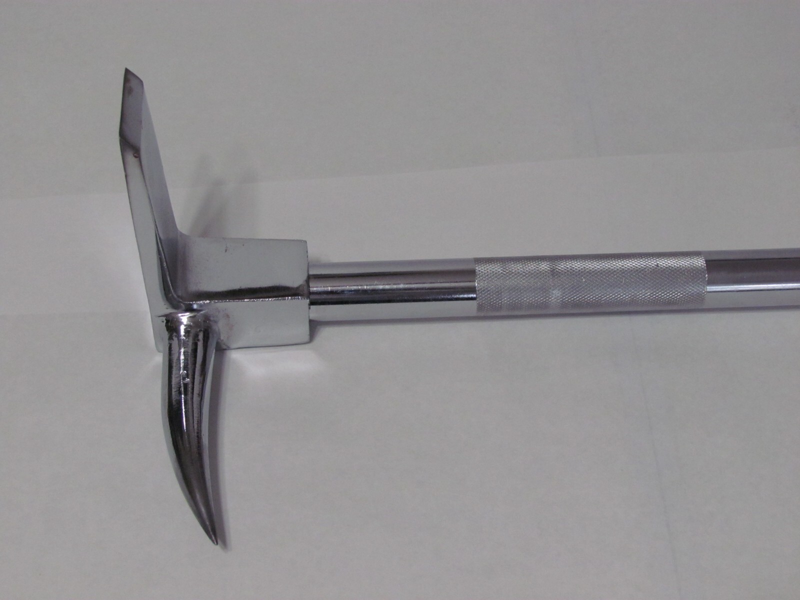 36" Hooligan Tool with Nickel Finish. Hardened High Carbon Steel. 11 Lbs – z1