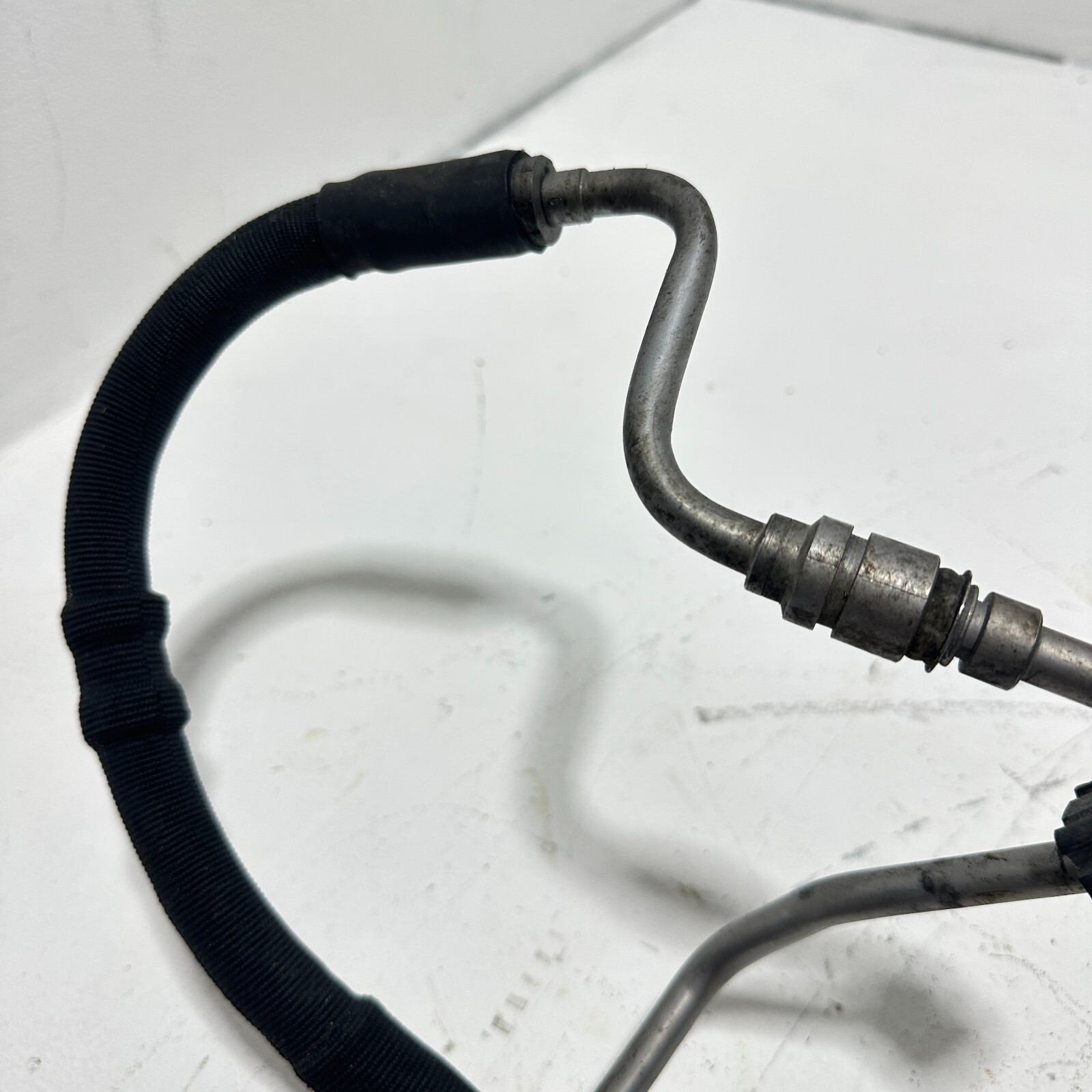 2011-2014 Mercedes W221 S550 Power Steering Expansion Hose Upper & Lower OEM