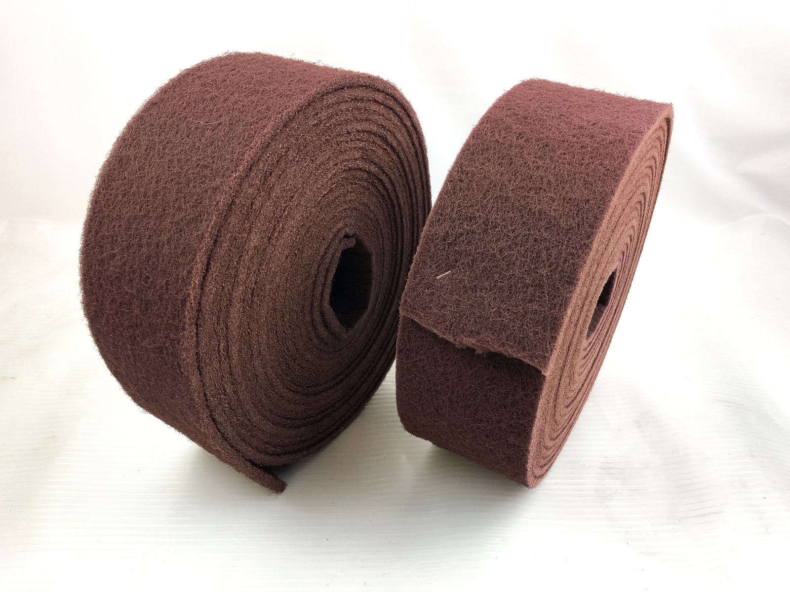 2pk Abrasive Roll 4" x 30' Non-Woven Fast Cut AO Very Fine Norton 66261051701