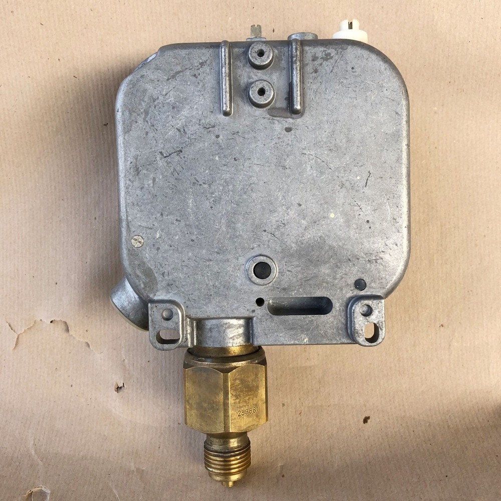 SAUTER DFC17B76F001 PRESSURE SWITCH