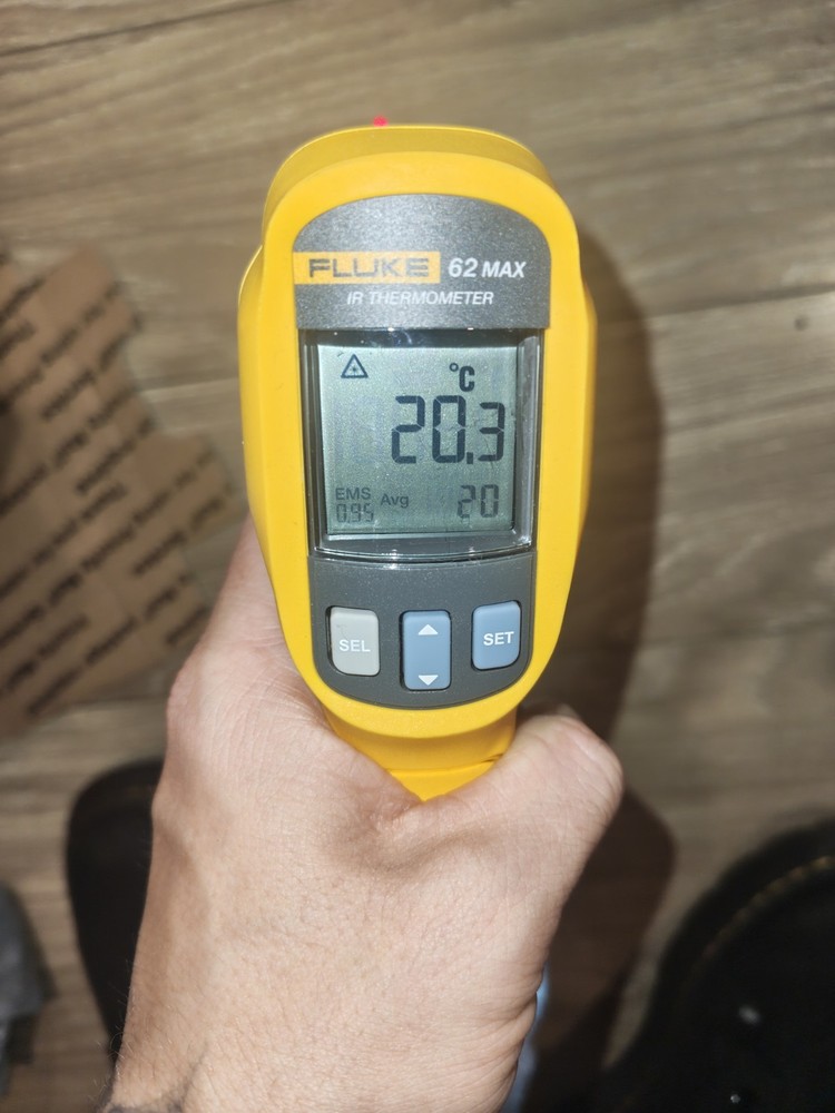 Fluke 62 Max Infrared Thermometer Tested Working
