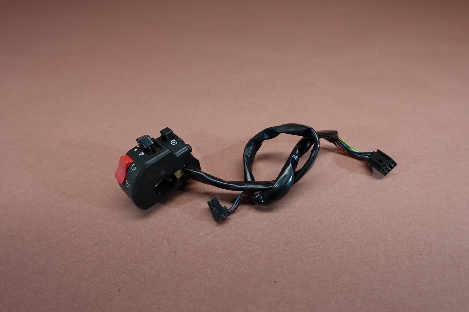 2003 - 2008 Suzuki SV650 SV650S Right Handlebar Stop Start Kill Switch